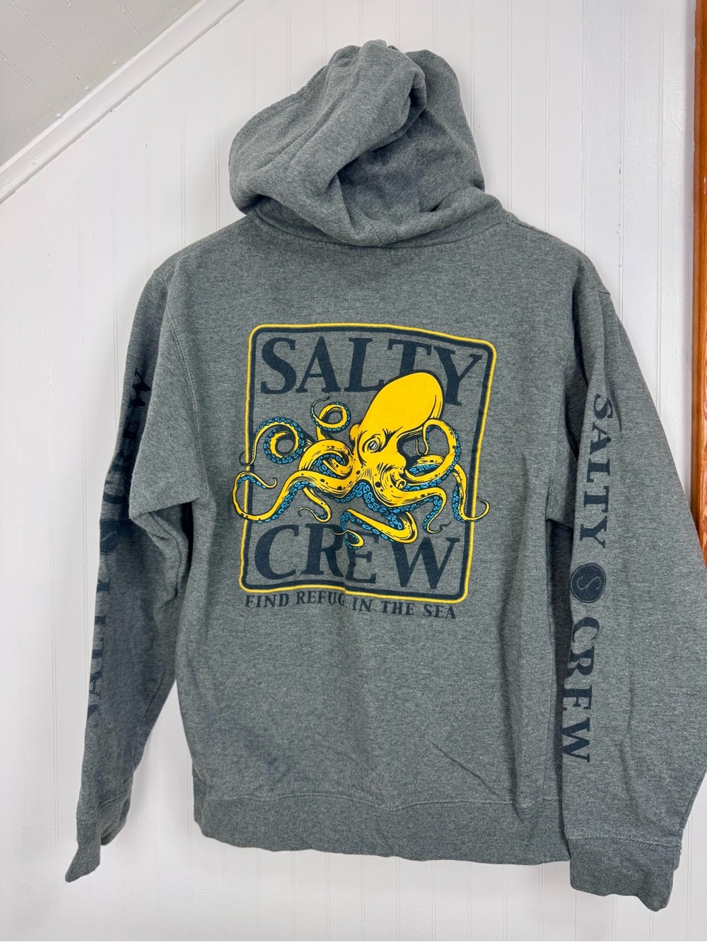 Salty Crew Gray Pullover Hoodie with Yellow Octopus Graphic